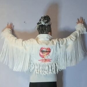 OMG, This JACKET IS "SERIOUS" BEAITIFUL